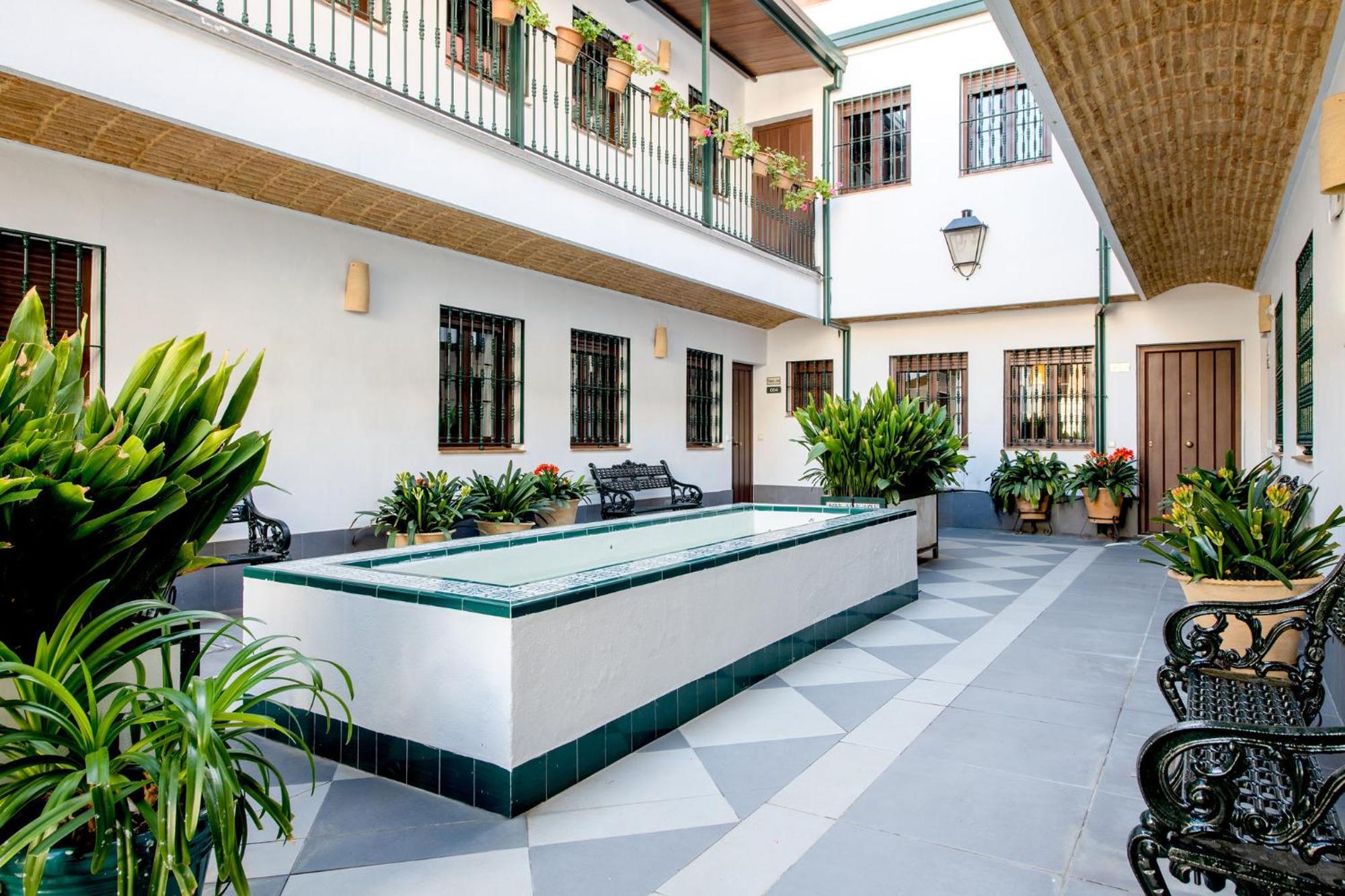 Triana Boutique Apartments By Hommyhome Σεβίλλη Εξωτερικό φωτογραφία
