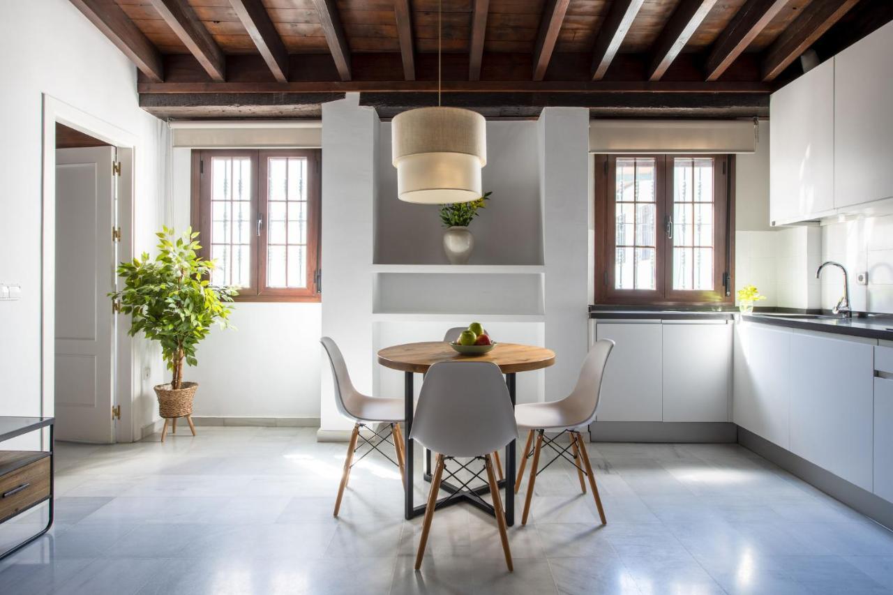 Triana Boutique Apartments By Hommyhome Σεβίλλη Εξωτερικό φωτογραφία