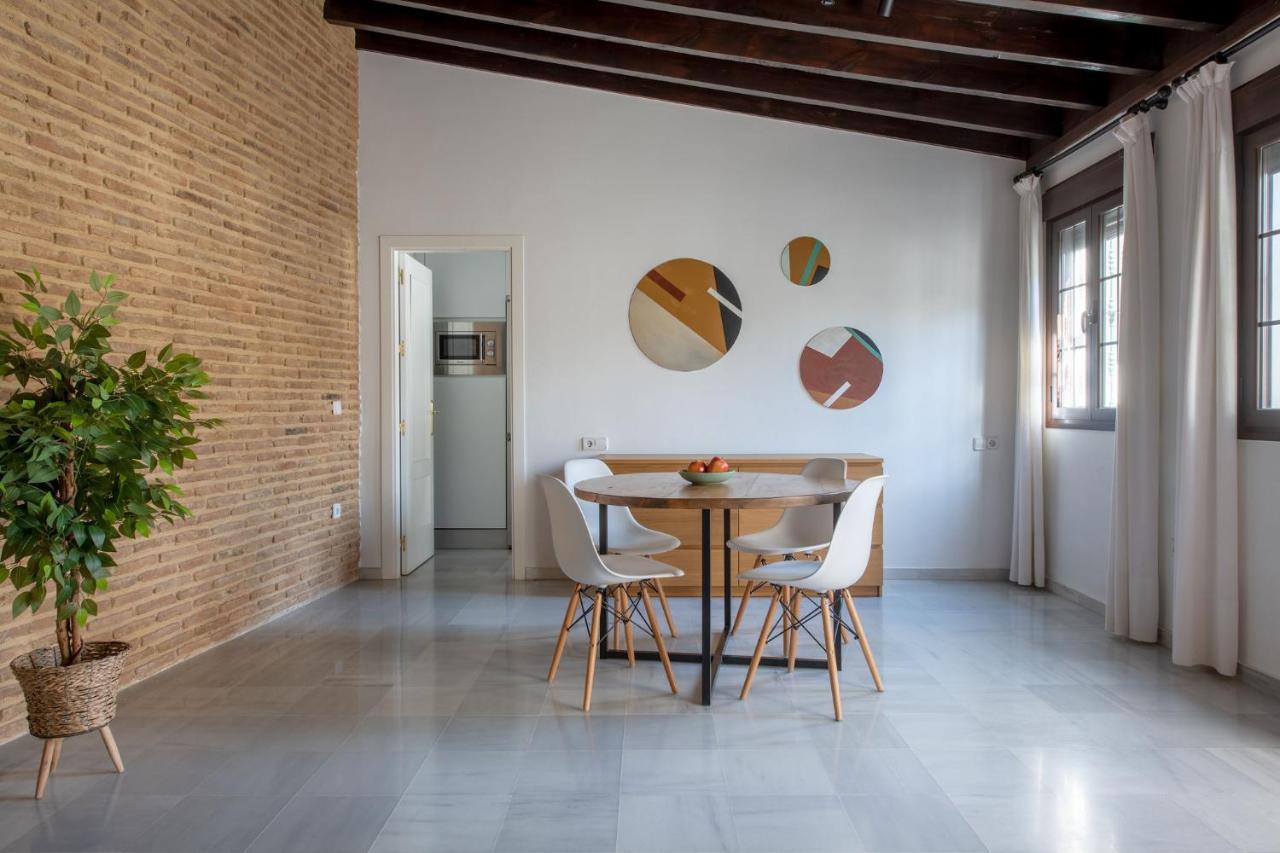 Triana Boutique Apartments By Hommyhome Σεβίλλη Εξωτερικό φωτογραφία