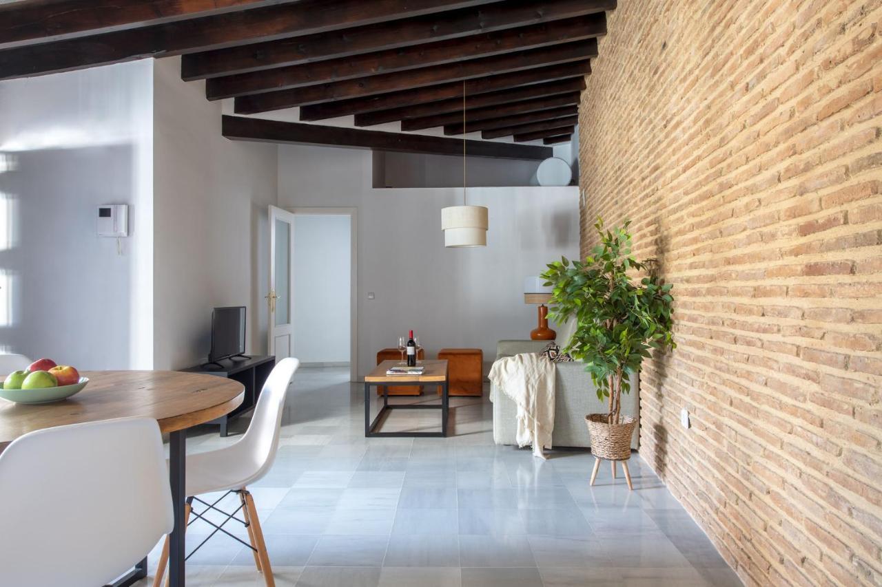 Triana Boutique Apartments By Hommyhome Σεβίλλη Εξωτερικό φωτογραφία